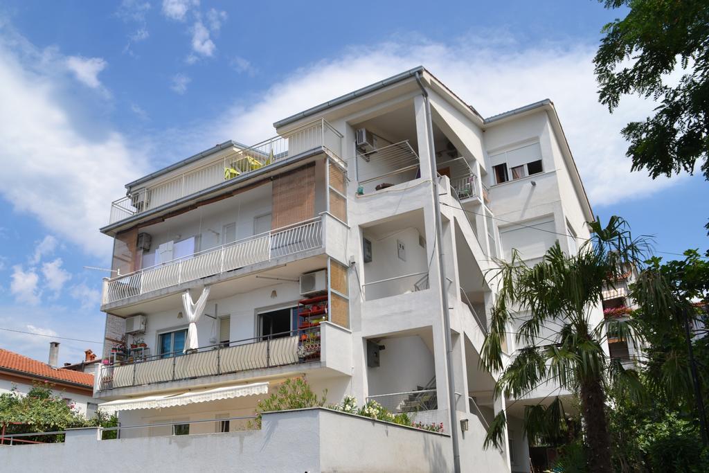 Anita Studio Apartment With Terrace Rijeka Exterior foto